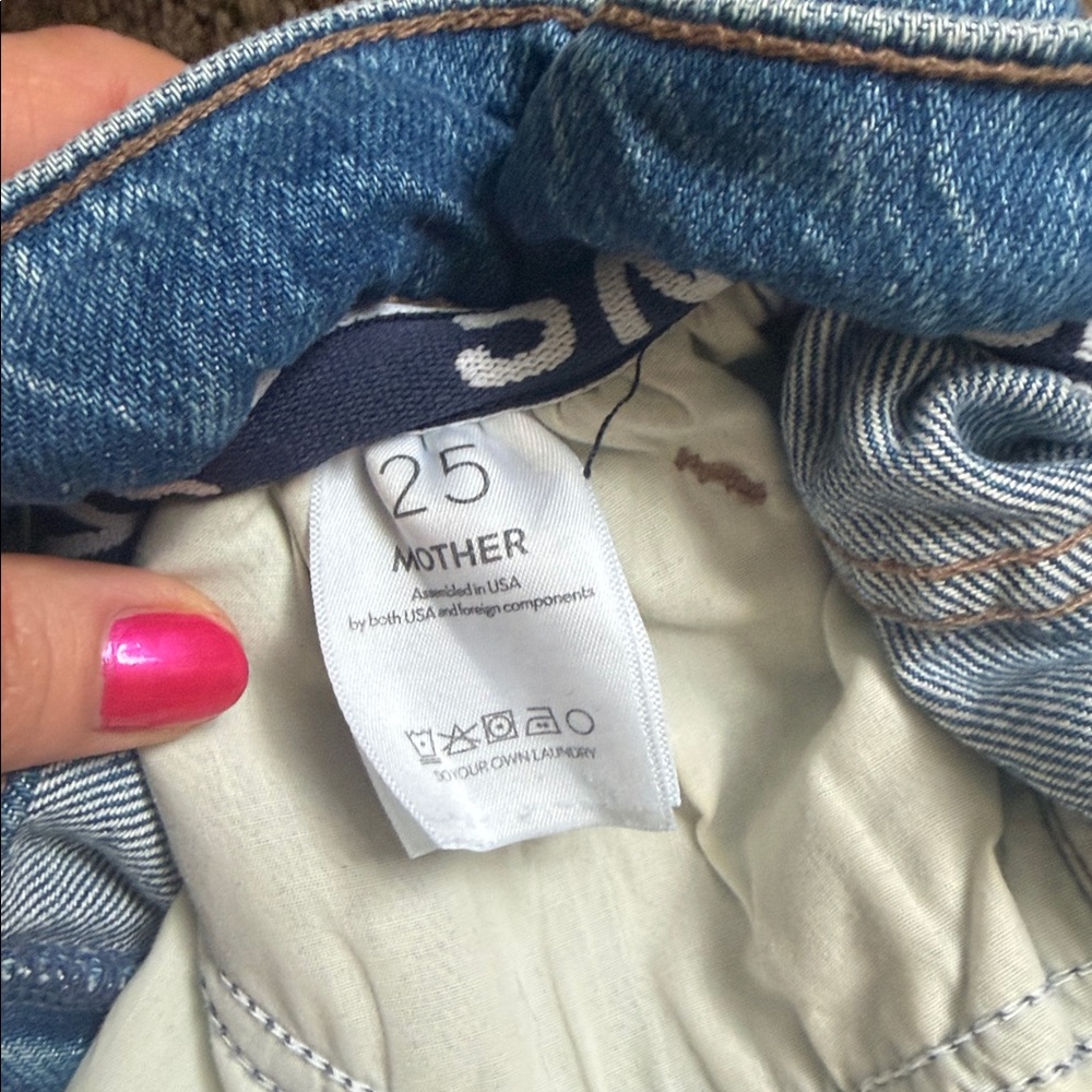 Mother paper bag jeans EUC 25 doggie bag heel
Dine n dash color - Picture 3 of 5